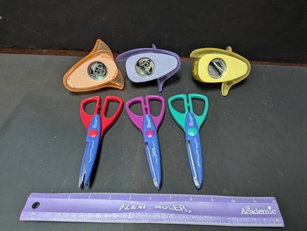 Miscellaneous crafting tools SCRAPBOOKING paper punches ruler